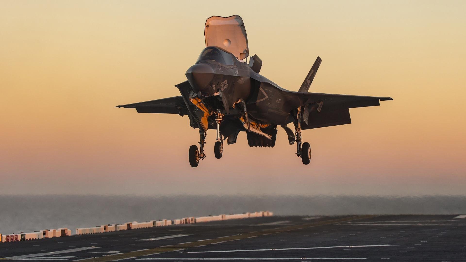 《新星崛起:年轻选手在电竞舞台闪耀》,新崛起的一颗新星